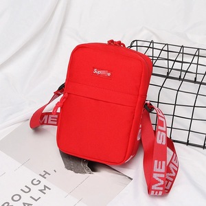 Túi Đeo Chéo Có Hàng Bán Chạy Túi Đeo Chéo Nylon Bền Không Có Logo Thời Trang Bán Sỉ Nhà Máy Chất Lượng Cao Cho Nam Nữ - Product Image 5