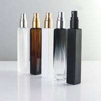 Échantillons de parfum rechargeables, flacon vaporisateur de parfum carré de 10 ml avec bouchon à vis, verre noir mat pour le décantage