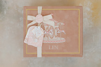 Boîte cadeau personnalisée en velours suédé pour bébé, boîte à monnaie, coffret de rangement pour cadeaux, baby shower, bijoux d'enfant, boîte à souvenirs pour la pleine lune
