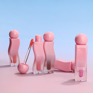 Brillo Labial Ondulado Rosa Degradado de Lujo con Tapa de Bola, Logotipo Personalizado, Aceite Labial Hidratante de Alta Pigmentación, Brillo Labial de Marca Privada, Maquillaje Labial - Product Image 3