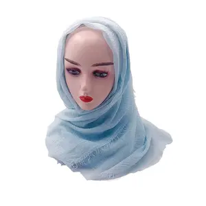 2022 hot selling 126 colors fantastic admirable wholesale crinkle cotton hijab Muslim Islamic Abaya Telekung hijabs