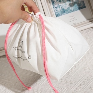 Bolsa de almacenamiento de lavado de cosméticos de lona de poliéster blanco de alta calidad logotipo personalizado impreso cordón regalo maquillaje bolsa de polvo de algodón - Product Image 5