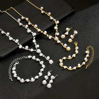 Ensemble collier et boucles d'oreilles classiques plaqué rhodium avec perles, accessoires de soirée élégants pour femme, best-seller 2025