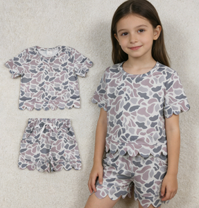 Conjuntos de Ropa para Niñas RTS Boutique, Camuflaje de Caza, Flores de Jardín, Estilo Sister, Verano, Nuevo Conjunto de Ropa Infantil con Borde Festoneado - Product Image 1