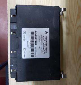 โมดูลขับขี่ยานพาหนะ A0014464002ชิ้นส่วนเครื่องยนต์ - Product Image 6