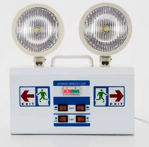 Luz de salida de emergencia de doble cabeza LED 2*2W a prueba de explosiones de alta calidad IP65 para uso en interiores/exteriores 85V/265V voltaje de entrada - Product Image 1