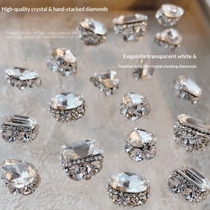 Paso Sico Crystal Pave Full-Strass pour Egg Rock Candy Right-Angle Large Stone Finished Pave Ball Nail Jewelry Flashy - Product Image 4
