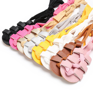 Chaussons pour bébé fille de 1 an, style gladiateur, respirants, à lacets, en tissu PU, pour intérieur et extérieur, Yiwu Yiyuan Garment - Product Image 4