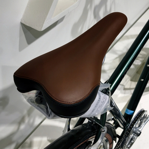 Vélo <span class=keywords><strong>de</strong></span> route classique <span class=keywords><strong>de</strong></span> bonne qualité 700C pour hommes, 6 vitesses, en carbone, pour adultes, vente en gros, personnalisable - Product Image 4