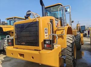 Chargeuse sur pneus CAT 950GC d'occasion, équipement de construction robuste avec godet frontal pour travaux de terrassement et manutention de matériaux - Product Image 3
