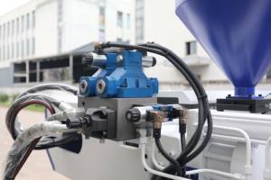 <span class=keywords><strong>Bola</strong></span> <span class=keywords><strong>de</strong></span> plástico <span class=keywords><strong>de</strong></span> dibujos animados completamente automática para niños, máquina <span class=keywords><strong>de</strong></span> moldeo por inyección <span class=keywords><strong>de</strong></span> juguete, maquinaria <span class=keywords><strong>de</strong></span> plástico - Product Image 4