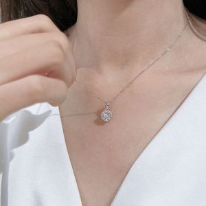 Dylam - Elegante Collar de Plata 925 Hipoalergénica con Cadena de Eslabones y Colgante de Corazón con Circonita 5A para Mujer, Fabricante de Joyas - Product Image 2