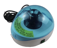 Mini centrifugeuse de laboratoire MC 04 avec structure compacte, couvercle transparent, commande tactile pour la séparation et l'analyse des échantillons de routine
