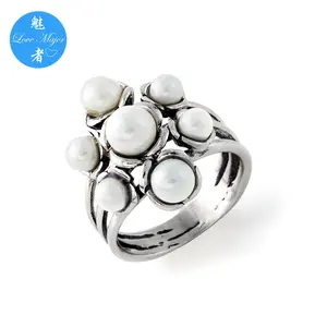 Cluster design white pearl imitation stainless steel Jewelry casting ring fashion gift