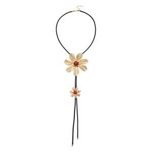 Chaîne de pull polyvalente pour femme, style européen-américain transfrontalier, en alliage incrusté de résine, avec croix en forme de cœur et chaîne en bambou, luxe léger et design de niche - Product Image 5