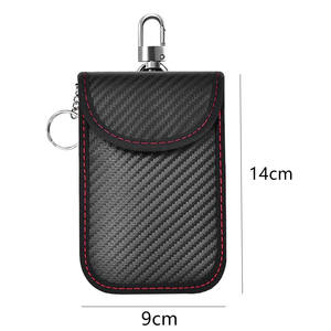 Bolsa de Protección Faraday Universal para Dispositivos Móviles con Aislamiento de Señal Seguro y Anti-Rastreo - Product Image 3