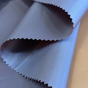 <span class=keywords><strong>Tessuto</strong></span> Oxford Premium Non Elastico a Trama Robusta 100% Poliestere Impermeabile Rivestito in PVC 600D <span class=keywords><strong>di</strong></span> Peso Medio per Coperture - Product Image 6