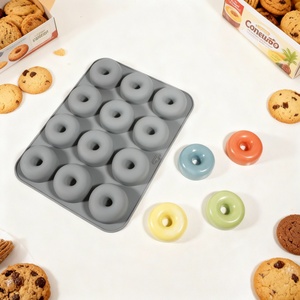 12-Compartment <b>Silicone</b> Mold for Cake <b>Baking</b>, Donut-Shaped Mold for DIY Decoration and Molding - Product Image 4