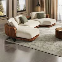Canapé-lit modulaire trois places de style moderne Wabi-Sabi couleur noyer, ensemble de luxe en velours rembourré, éco-responsable pour villa