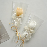 Bougies parfumées en forme de tulipe en gros, cadeaux de mariage pour invités, bougies en cire de soja à marque privée pour événements et fêtes