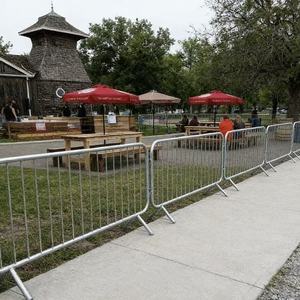 Barriere Rimovibili per Controllo Folla Stradale, Recinzione per Concerti all'Aperto, Barriera di Sicurezza per il Controllo della Folla in Vendita - Product Image 4