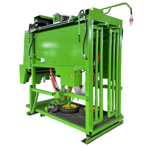 Machine à tailler les sabots en acier robuste avec système <span class=keywords><strong>de</strong></span> retenue réglable, <span class=keywords><strong>sol</strong></span> antidérapant et conception à ouverture latérale pour l'élevage laitier - Product Image 3