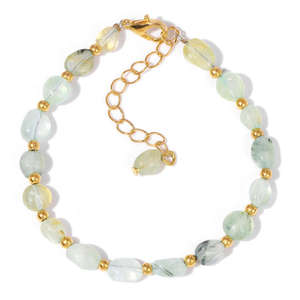 Bracciale alla Moda con Pietre Naturali Irregolari per Donna, Gioiello Ispirato con Cristallo di Fragola Intrecciato e Regolabile - Product Image 6