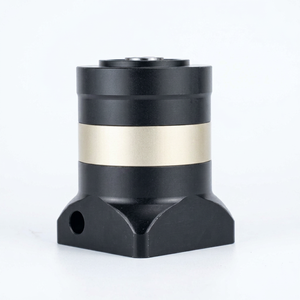 Boîte de vitesses planétaire à arbre creux PFK60, rapport de 3:1 à 100:1, protection IP65 pour applications d'axe rotatif et de passage de câbles - Product Image 1
