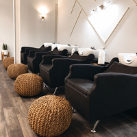 Kursi Keramas Salon Modern dengan Baskom Keramik, Ketinggian Dapat Disesuaikan, Rangka Logam Tahan Lama untuk Salon Kecantikan & Penggunaan Hotel