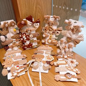 Juego de Pinzas para el Cabello con Peluche de Invierno Color Caqui Coreano al por Mayor, Pinzas para el Cabello para Bebés, Lazos para el Cabello, Accesorios para el Cabello de Niñas - Product Image 3