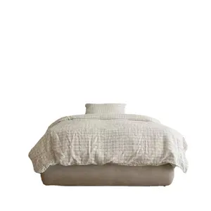 2024 YOUTAI आधुनिक सरल रंग और आकार अनुकूलित बिस्तर नरम स्पंज के साथ लकड़ी के फ्रेम बिस्तर