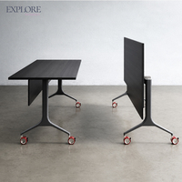 Table de formation mobile moderne à plateau rabattable avec roulettes, installation rapide, bureau pliant connectable pour salon professionnel avec porte-gobelet et panneau de discrétion
