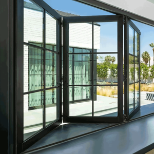 หน้าต่าง UPVC แบบพับได้แนวตั้ง กันเสียง ดีไซน์ทันสมัย เรียบง่าย กระจกสามชั้น กรอบอลูมิเนียมอัลลอยด์ สำหรับลานบ้านและวิลล่า - Product Image 2