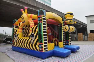 Casa de escorregar inflável, casa de deslizar com ventilador de ar para crianças saltar e combo moonwalk castelo combo bouncy