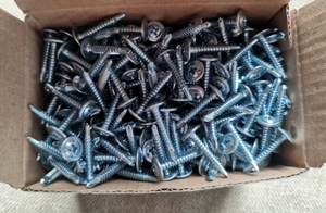 Venta caliente Nuevos <span class=keywords><strong>tornillos</strong></span> puntiagudos afilados <span class=keywords><strong>Tornillos</strong></span> autoperforantes <span class=keywords><strong>de</strong></span> cabeza <span class=keywords><strong>de</strong></span> thruss que ahorran más trabajo - Product Image 6