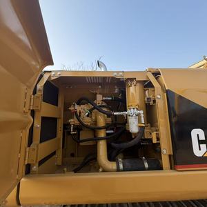 Excavatrice sur chenilles hydraulique CAT320BL à haute performance, d'occasion, pompe à aubes, 20 tonnes, machine de construction, faible nombre d'heures de travail - Product Image 3