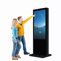 Écran LCD extérieur étanche IP65 55 pouces personnalisé en usine Écran publicitaire Système Android Kiosque totem de signalisation numérique