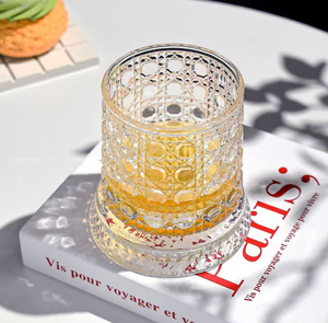 Vaso de Whisky Luminoso Giratorio con Función de Descompresión, Diseño Retro de Lujo Ligero para Whisky y Cerveza - Product Image 6