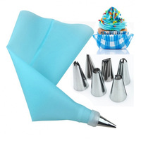 Kit de douilles de décoration jetables en acier inoxydable en forme de V, outil de pâtisserie résistant au four, embout métallique pour gâteaux, biscuits et choux, avec poche à douille