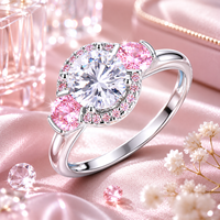 Cincin Halo Batu Pink Kustom Elegan Berlapis Emas Putih Cincin Zirkonia Kubik AAAAA Cincin Vintage Perhiasan Demi Fine untuk Wanita