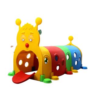 Perçage de tunnel d'elfe pour enfants - Product Image 1