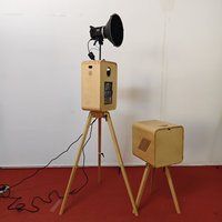 Photo Booth Kayu Vintage Dua Sisi, Warna Dapat Disesuaikan, Dudukan Lipat, Sempurna untuk Pernikahan dan Acara