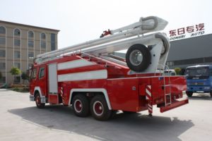 6x4 <span class=keywords><strong>serbatoio</strong></span> di acqua antenna torre di fuoco camion - Product Image 5