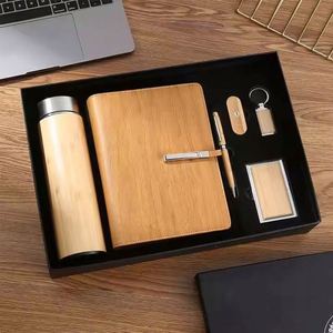 Set de Regalo Empresarial Personalizado Promocional, Set de Regalo de Oficina de Lujo, Llavero con Frasco, Caja de Regalo de Madera Personalizada con Serigrafía - Product Image 6