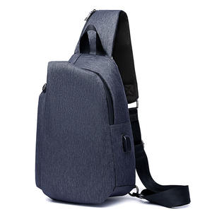 Nouveau Sac Bandoulière Tendance Grande Capacité Multifonctionnel avec Port USB Sac à Bandoulière Décontracté Vente en Gros - Product Image 3