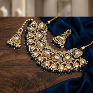 Conjunto de Collar Choker Kundan Chapado en Oro Antiguo Tradicional Indio con Cuentas de Piedras Preciosas Color Lavanda Púrpura, Conjunto de Joyería Nupcial con Pendientes - Product Image 3