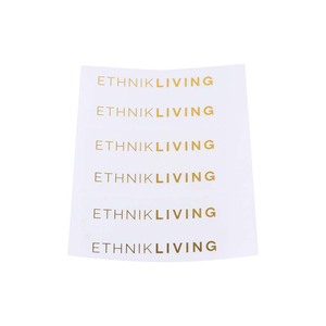 Etiquetas Personalizadas con Nombre de Marca en Lámina Dorada, Reciclables, Impermeables y Transparentes para Velas Aromáticas, Electrónica de Consumo - Product Image 1