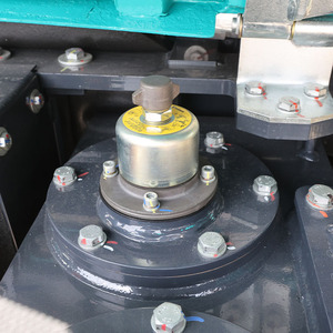 Excavatrice sur chenilles de 6 tonnes ERE60UF, pelle hydraulique compacte avec cabine pour l'agriculture et la construction - Product Image 5
