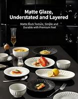 Service de vaisselle en céramique noir mat et blanc, assiettes et bols minimalistes pour la table à manger à la maison, décoration de table de restaurant
