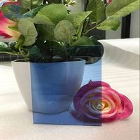 Verre architectural de 10 mm de taille personnalisée approuvé TUV pour les cloisons de sécurité